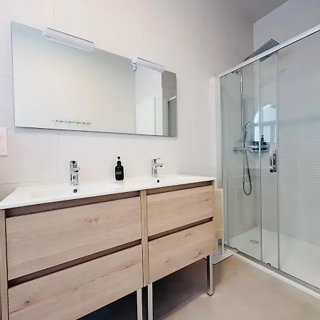 Villa Marine Exceptional With Heated Pool Saint-Laurent-du-Var