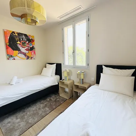 Villa Marine Exceptional With Heated Pool